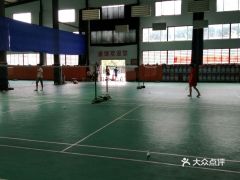 2.1 许昌市中心—老王羽毛球俱乐部