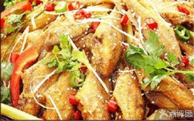 三、 生日派对：爆炸式惊喜与甜蜜回忆
