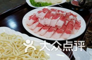 3. 美食推荐：较小心肠胃