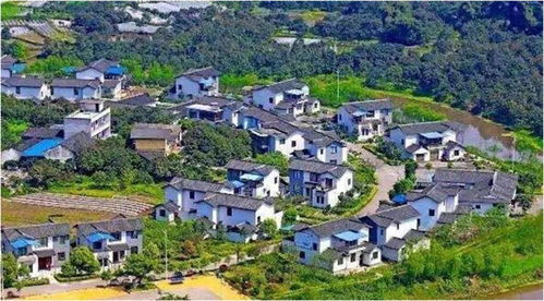 一、 泸水畔：天然的画卷，亲子游玩的最佳去处