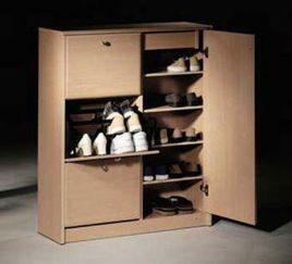 3、 家具：低柜+鞋架+古董椅混搭