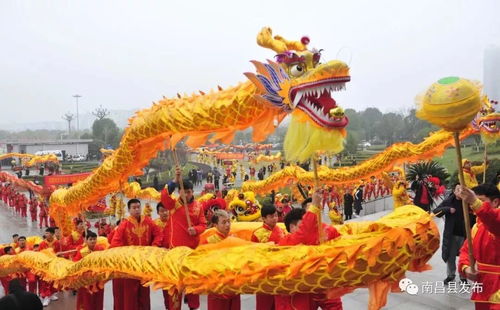 “初八大年风俗：传统融合，信仰之光，爆款民俗盛宴”