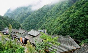 第三步：住宿（还是没什么好找）