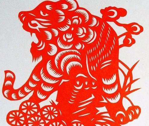 将土木形骸打一生肖，是哪个生肖尾巴长长的？