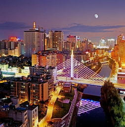 二、昆明：春城的短暂逗留