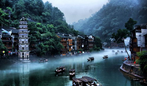 景点：人山人海大杂烩