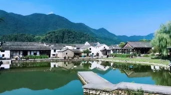 二、 感官与情绪交织的游览体验