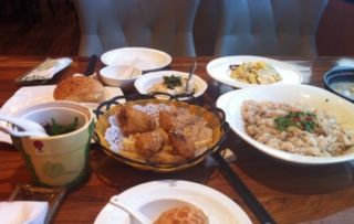 5. 鲜花饼——飘散花香的较小甜点