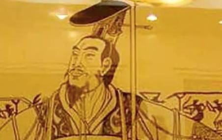 当皇帝？先看看你家祖坟冒青烟没！