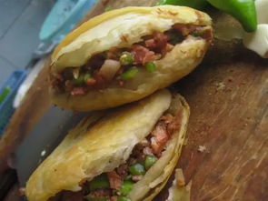 历史是个任人打扮的小姑娘