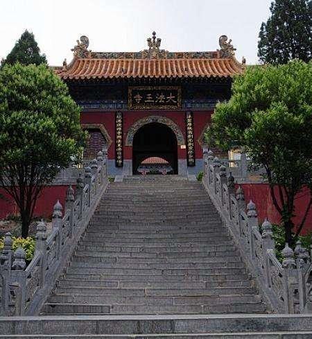 闭关修行的苦行僧们到底在想什么