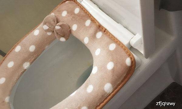 关于那个让人抓狂的马桶黏便问题，真的烦死了！