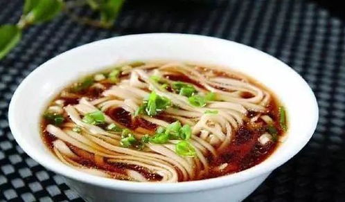 第一章：那碗诡异的长寿面