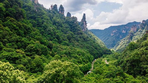 登山体验， 挑战自我