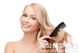 我为什么会梦见自己在梳头发剪头发呢？