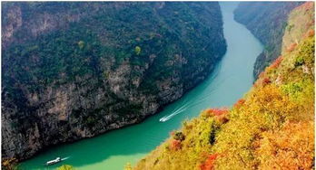 野三峡景区：水上漂流的惊魂时刻