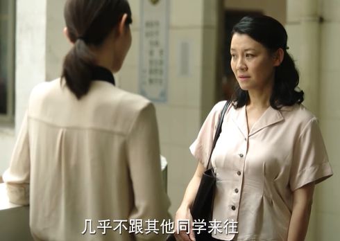 剧中的角色，仿佛活了过来