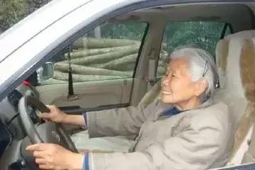 出门遇死人吉凶预兆及开车出门撞到死人该如何应对？