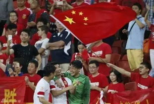 6、 夜游橘子洲头——灯光秀+足球投影+烟花狂欢