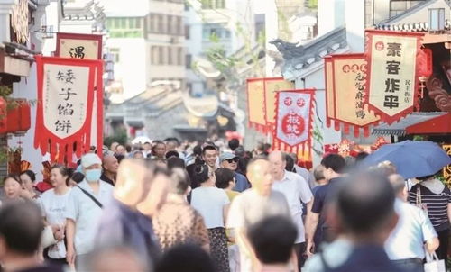 荆门迎亲：古今交融，传统婚俗新爆款