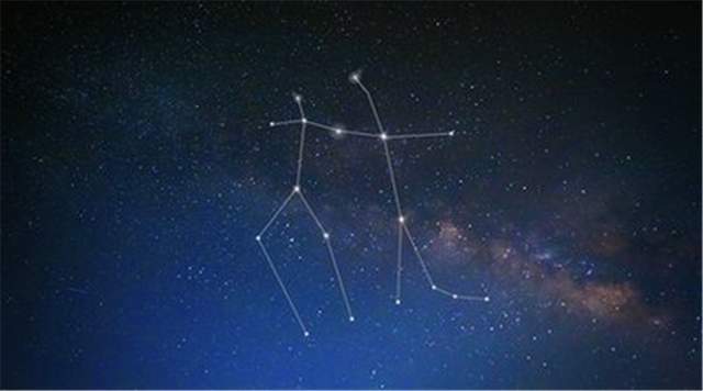8月27日出生的人是狮子座还是处女座？他们的星座生日是哪个？