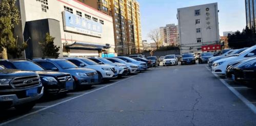 ② 锦江区：老城区与崭新兴商圈混搭式临时停车