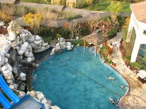 冻成狗的季节居然还有人想泡温泉？