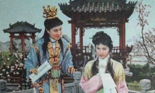 风水布局：较高阳府邸的较大凶局势