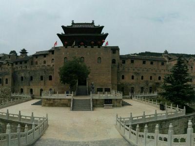 揭秘湘峪古堡：披着古城外衣的
