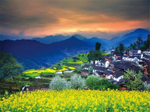 七、  旅行攻略：轻巧松享受旅程（随便写）
