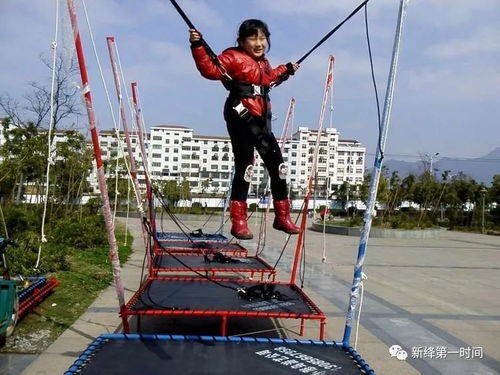 1. 儿童蹦极床/蹦床：高空跳跃的风险