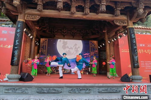“饺子起源：古时祭祖食品，寓意团圆美满，传承至今！”
