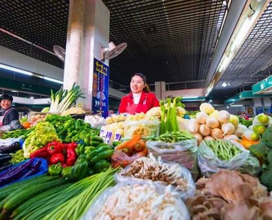 菜市场里的
