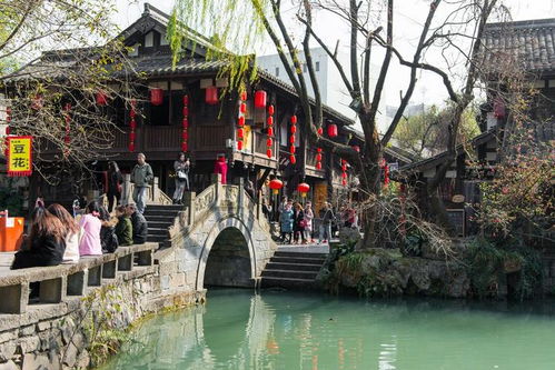 景点：人多到爆炸