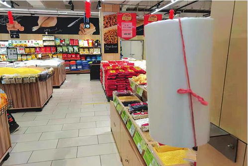 超市出口正对入口形成穿堂煞，是否会导致店内财气流失难以保留？