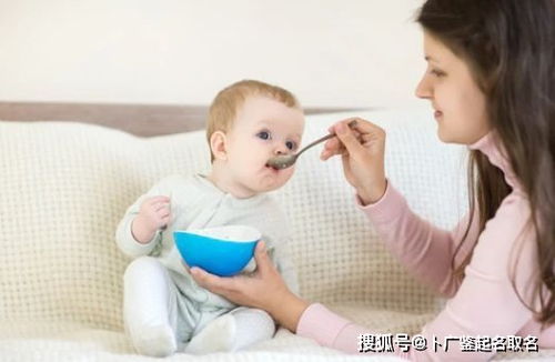 中国传统方式取名文化底蕴：寓意吉祥与辟邪