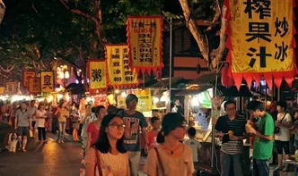 河坊街：历史持续发展与美食交织的故事