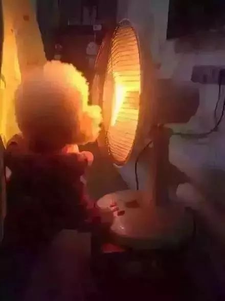 属蛇人的阴冷与共鸣