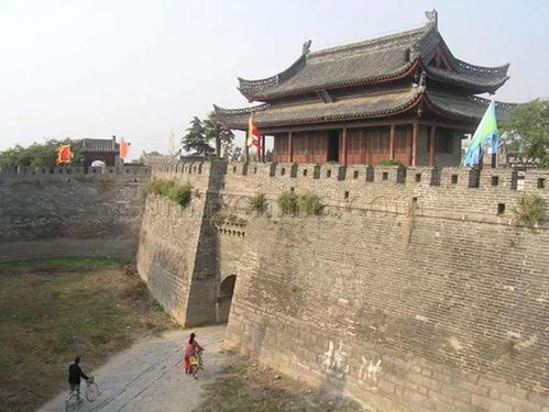 1）寿县古城墙漫步（约90分钟）