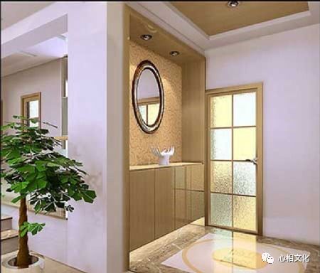 玄关改造的魔幻效果