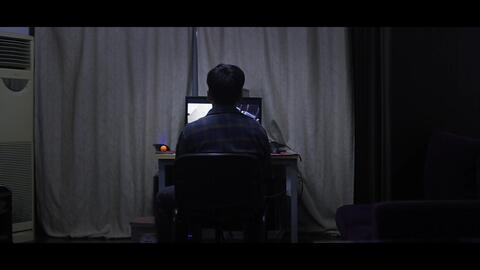 无尽的害怕， 像潮水一样涌来
