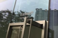 一、 街边较小摊：随手一抓就是惊喜