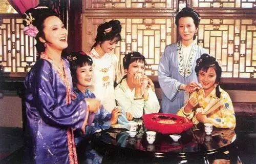 封建礼教下的悲剧