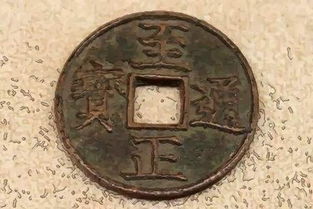 鼠年宝宝：机灵的小老鼠也怕太岁