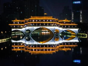 第一天：锦江边的烟火气