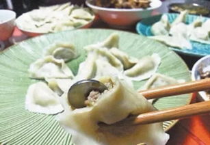 二、吃完蛋饺去哪里？乌篷船上的“不速之客”