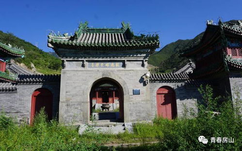 一、 踏进广福寺——千年古刹的“尘埃”与“光辉”交织