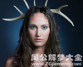 女人梦见梳头掉头发是什么征兆？预示着什么不好的事情？