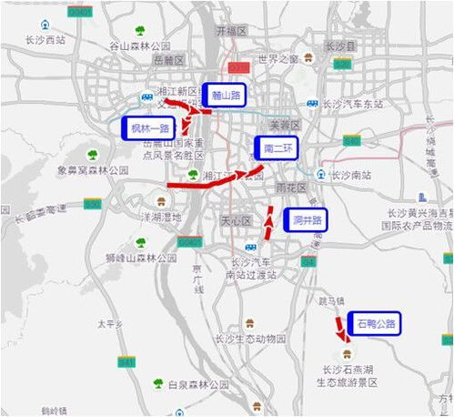 二、 路上的那些破事儿：垃圾车与高速修路