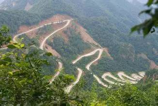 九、 自驾赤峰，体验草原风情（返回目录)